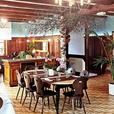 A L'arbre Otel Wintzfelden