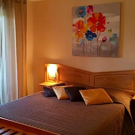 Otel A L'arbre 2*