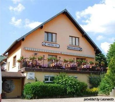 A L'arbre Wintzfelden