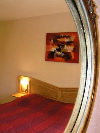 Hotel A L'arbre 2*