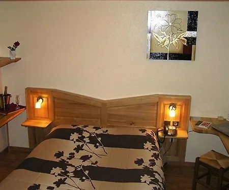 Hotel A L'arbre 2*