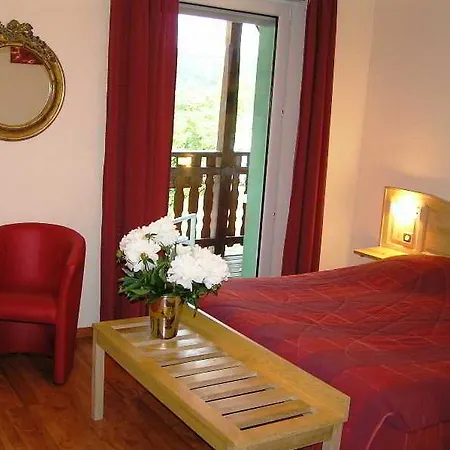 A L'arbre Hotel